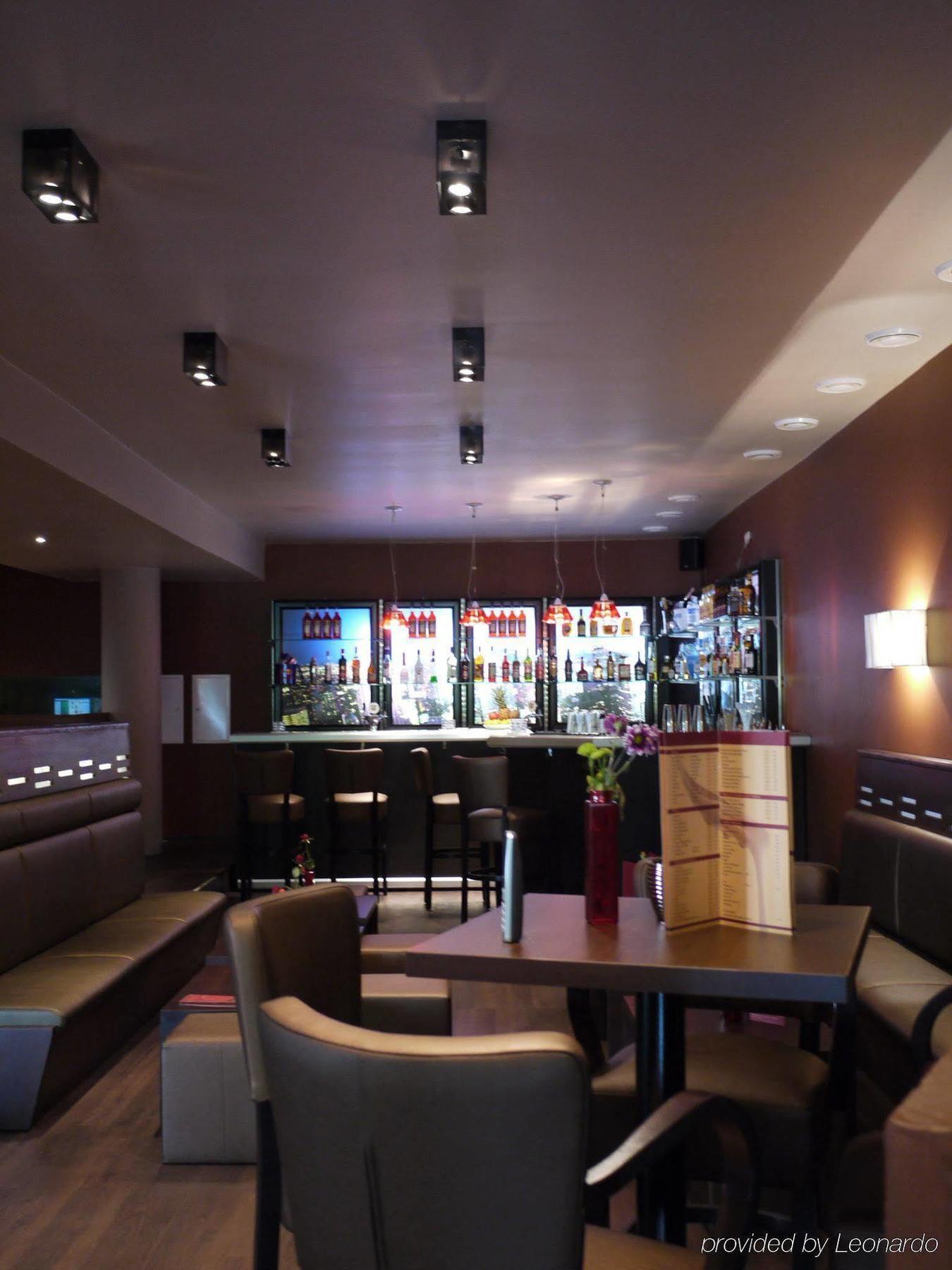 โรงแรมคอมฟอร์ต แอตแลนติกมึนเช่น ซึด อ็อตโตบรุนน์ ร้านอาหาร รูปภาพ